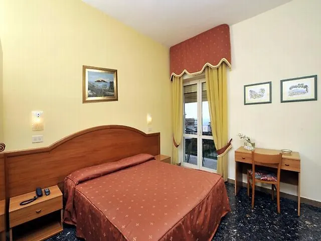 Fernanda Hotel 3*