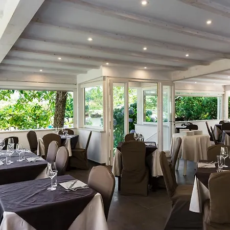 Fernanda Hotel