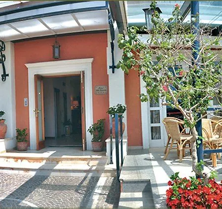 Fernanda Hotel 3*
